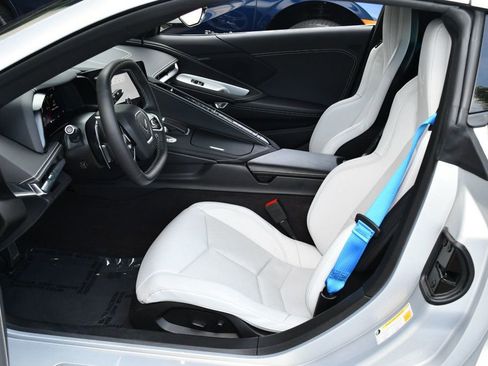 Used 2024 Chevrolet Corvette Stingray Coupe w/ Chrome Exterior Badge Package image 37