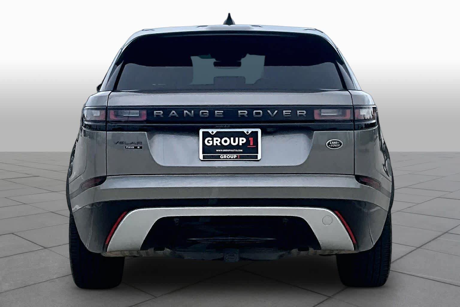 Used 2020 Land Rover Range Rover Velar R-Dynamic S AWD/4WD image 4