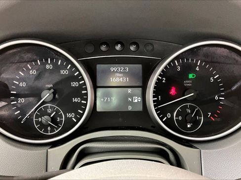 Used 2011 Mercedes-Benz ML 350 2WD image 23