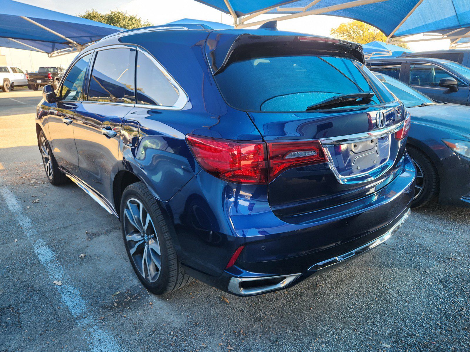 Used 2020 Acura MDX w/ Advance Package AWD/4WD image 3