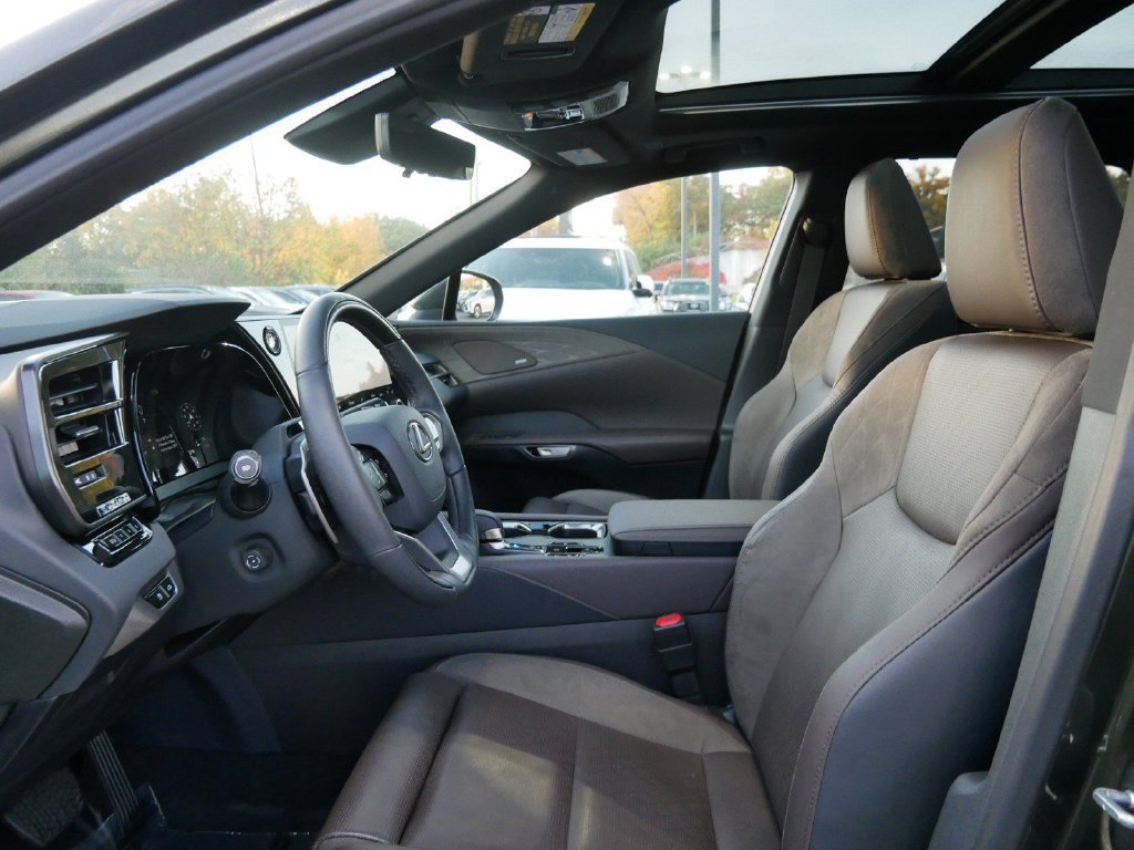 Used 2026 Lexus RX 350h w/ Convenience Package AWD/4WD image 9