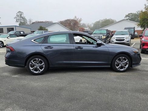 Used 2024 Honda Accord EX image 13