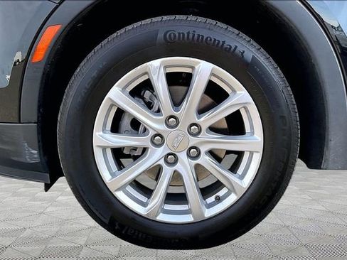 Used 2021 Cadillac XT4 Luxury w/ Cold Weather Package image 22