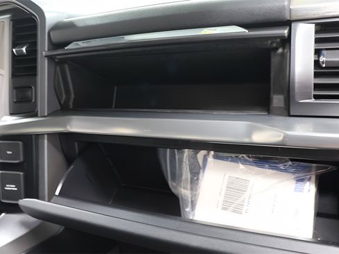 Used 2023 Ford F150 Lariat w/ Equipment Group 502A High image 34