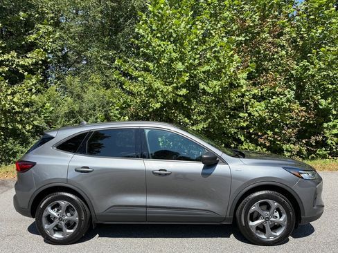 Used 2025 Ford Escape ST-Line AWD/4WD image 5