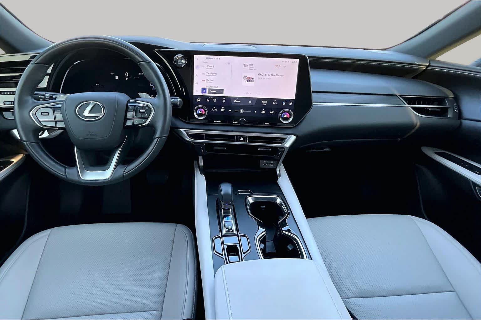Used 2025 Lexus RX 350 Premium FWD image 39