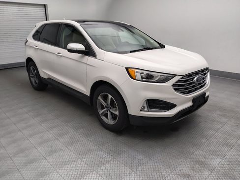 Used 2019 Ford Edge SEL w/ Equipment Group 201A FWD image 11