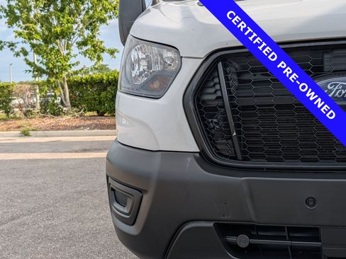 Used 2022 Ford Transit 350 DRW RWD image 9