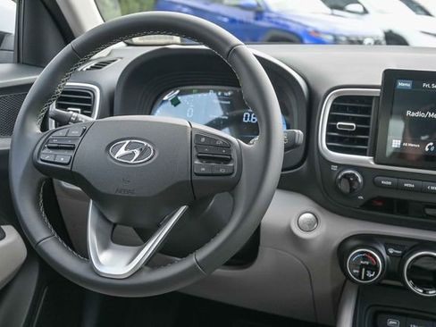 New 2026 Hyundai Venue SEL image 16