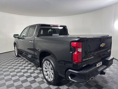 Used 2021 Chevrolet Silverado 1500 High Country image 4