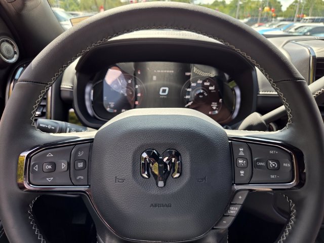 Used 2026 RAM 3500 Limited AWD/4WD image 21
