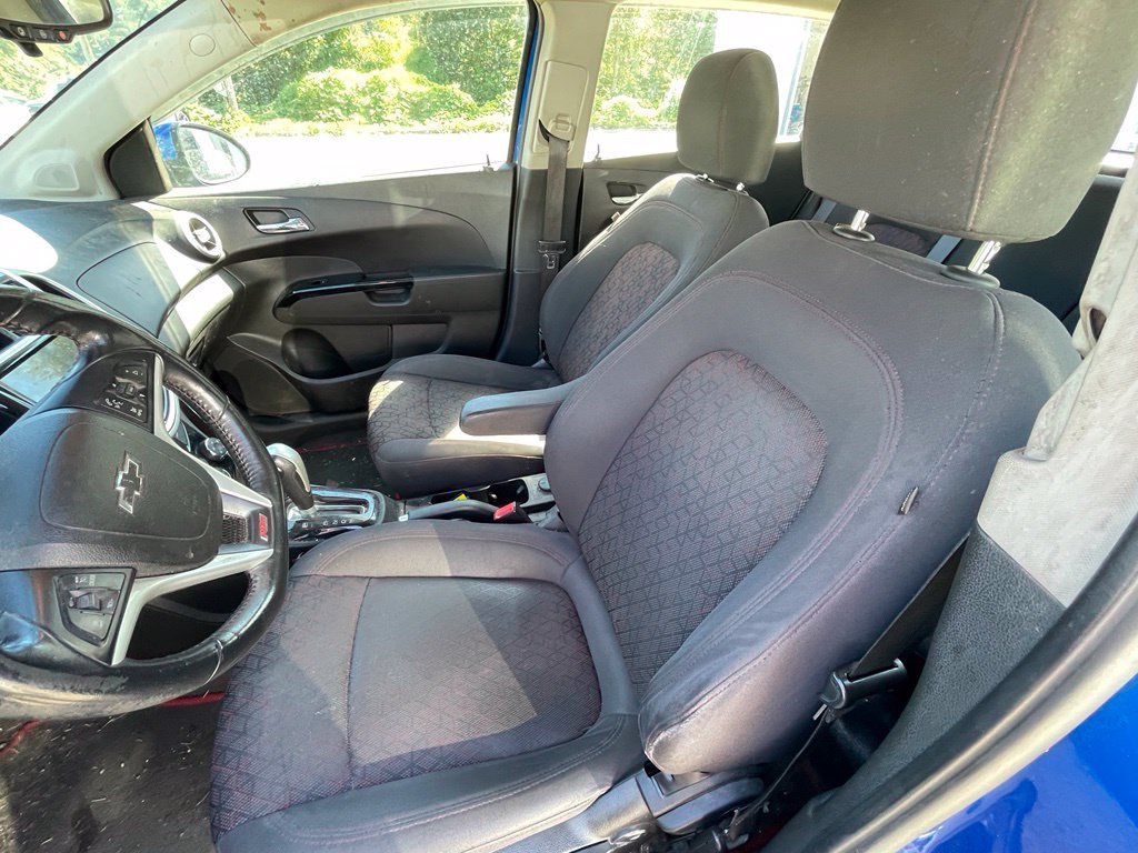 Used 2018 Chevrolet Sonic LT FWD image 10