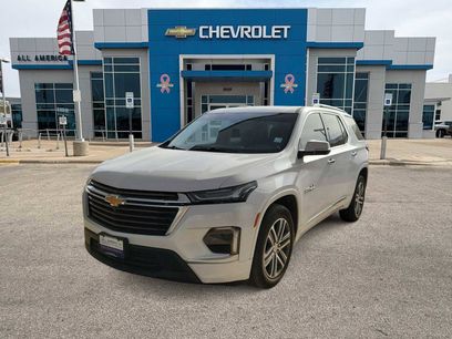 Used 2023 Chevrolet Traverse High Country