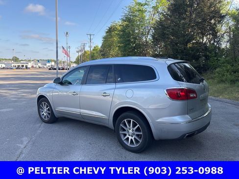 Used 2017 Buick Enclave Convenience image 5