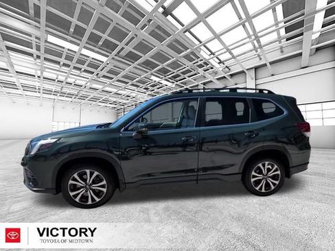 Used 2023 Subaru Forester Limited AWD/4WD image 6