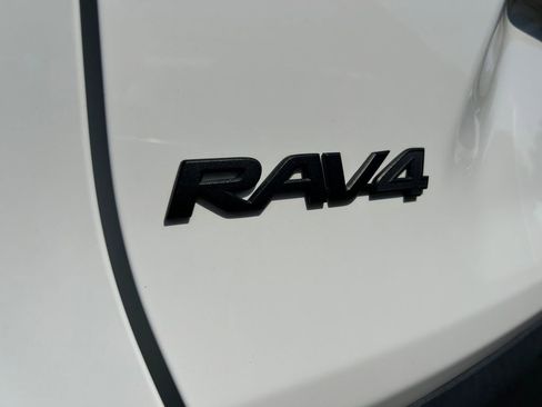 Used 2023 Toyota RAV4 Adventure image 32