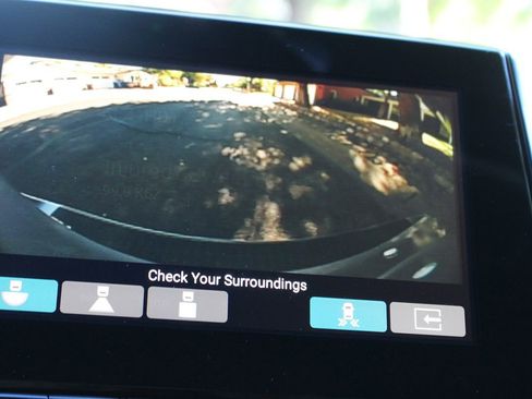 Used 2018 Honda Odyssey Touring image 32