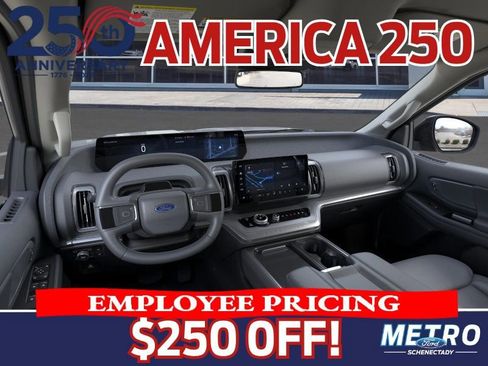 New 2026 Ford Expedition Active AWD/4WD image 9