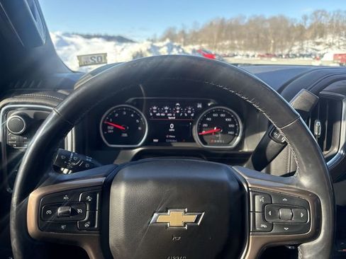 Used 2019 Chevrolet Silverado 1500 High Country image 11