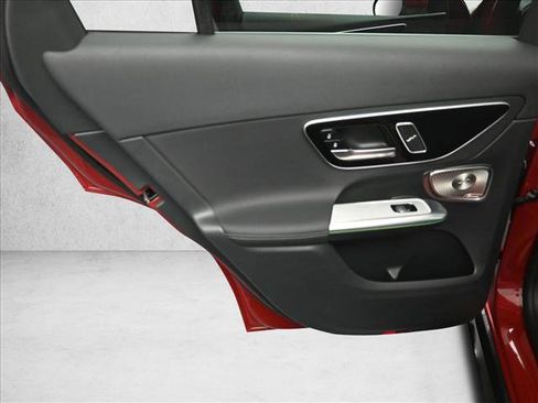 Certified 2026 Mercedes-Benz GLC 300 4MATIC image 21