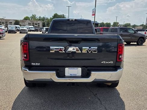 Used 2026 RAM 3500 Tradesman AWD/4WD image 11