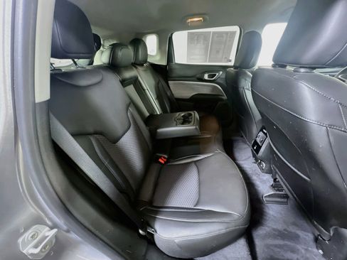 Used 2022 Jeep Compass Latitude w/ Convenience Group image 25