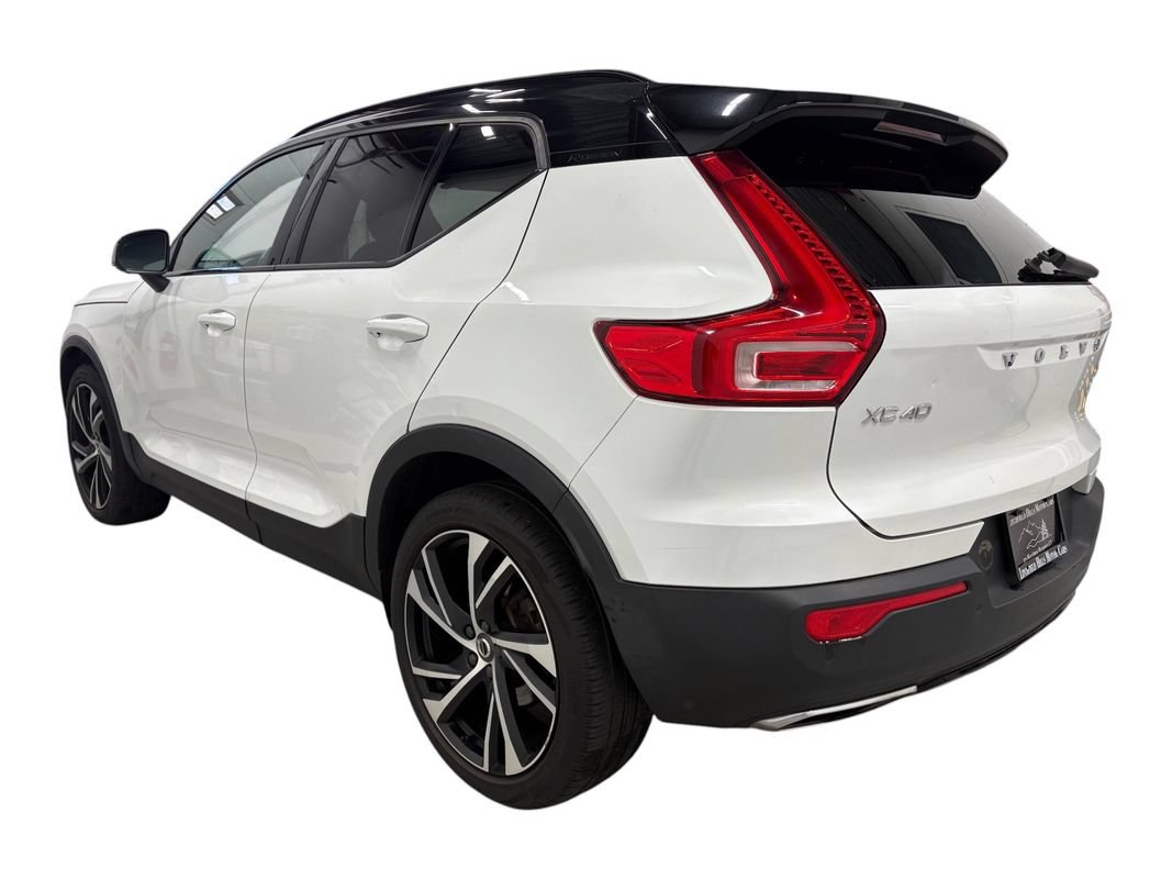 Used 2020 Volvo XC40 T5 R-Design AWD/4WD image 7