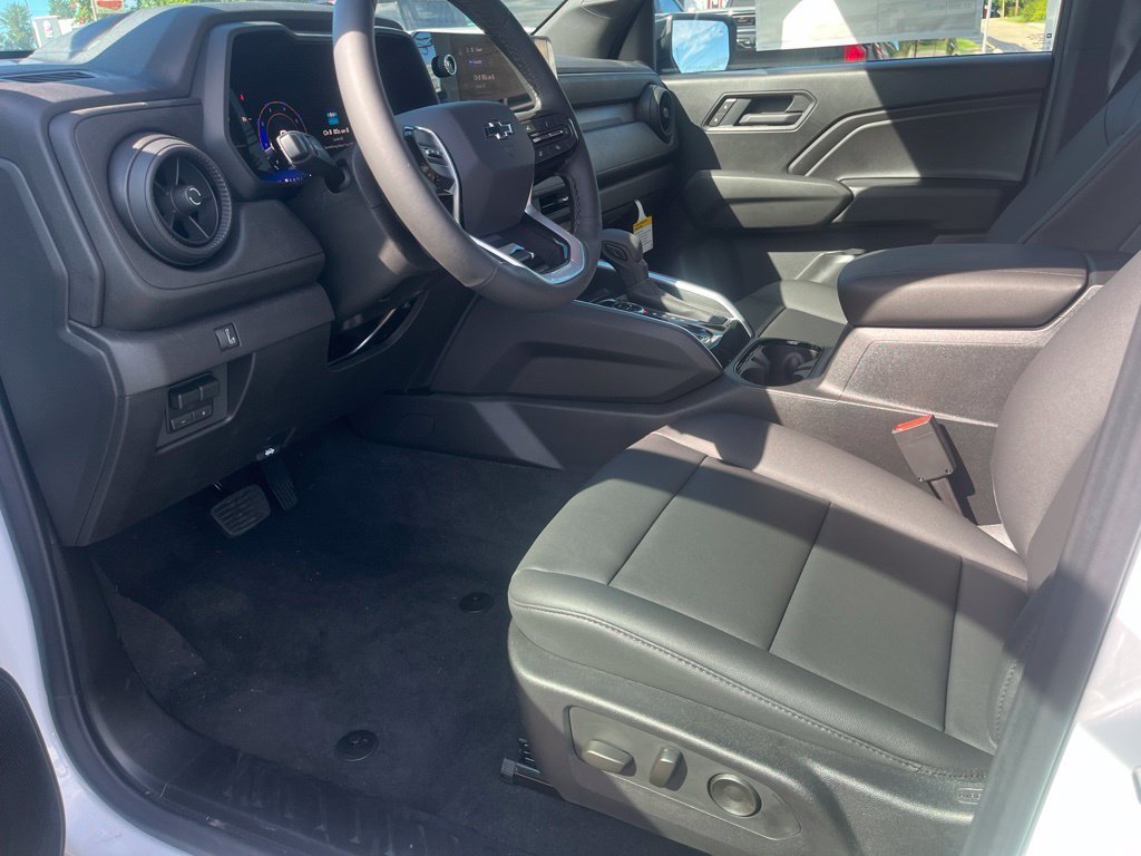 New 2026 Chevrolet Colorado Trail Boss AWD/4WD image 11