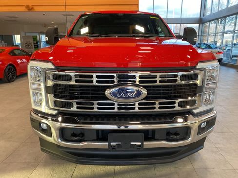 Used 2024 Ford F250 XLT image 8