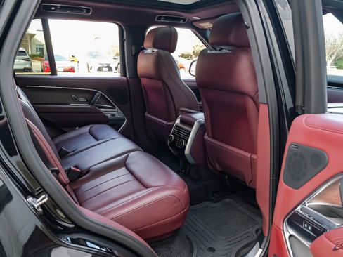 Used 2024 Land Rover Range Rover SE image 83