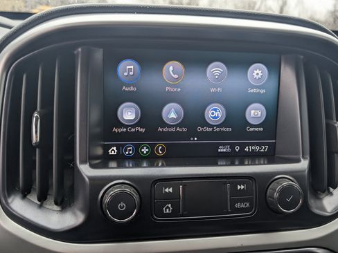 Used 2021 Chevrolet Colorado LT w/ LT Convenience Package AWD/4WD image 17