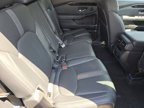Used 2024 Honda Pilot EX-L image 23