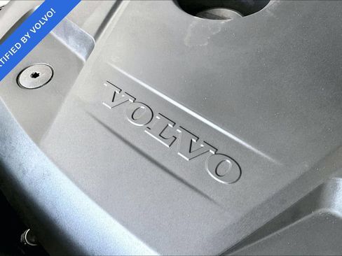 Certified 2025 Volvo XC90 T8 Ultra w/ Protection Package Premier AWD/4WD image 40