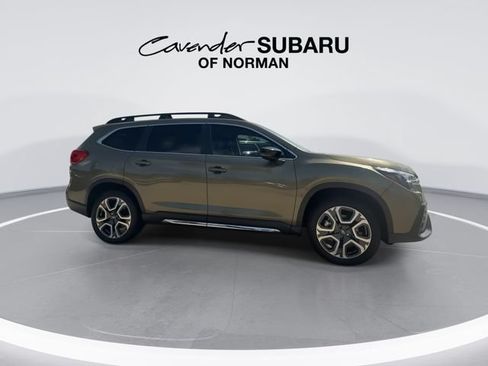 Used 2026 Subaru Ascent Limited AWD/4WD image 9