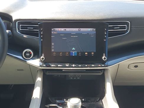 Used 2022 Jeep Wagoneer Series I image 16