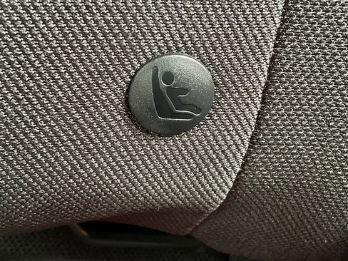 New 2025 Nissan Kicks Play S image 14