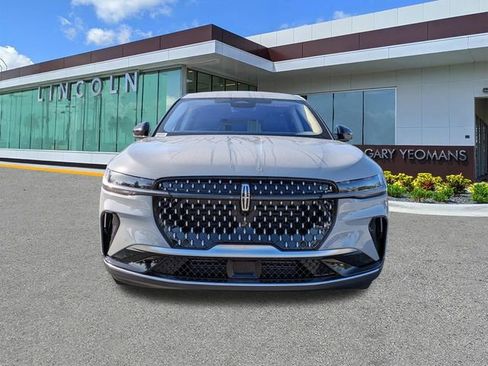 New 2026 Lincoln Nautilus Premier AWD/4WD image 9