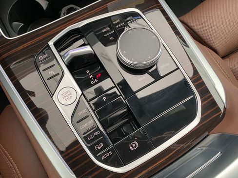 New 2026 BMW X5 xDrive40i AWD/4WD image 19