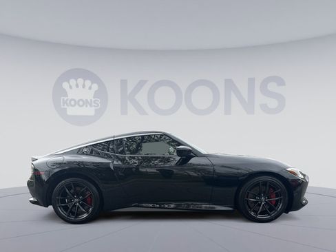 Used 2024 Nissan Z Performance w/ Floor Mat Package RWD image 8