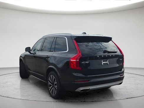 Used 2021 Volvo XC90 T6 Momentum w/ Climate Package AWD/4WD image 9
