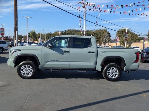 Used 2026 Toyota Tundra SR5 image 12