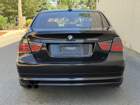 Used 2010 BMW 328i Sedan RWD image 5