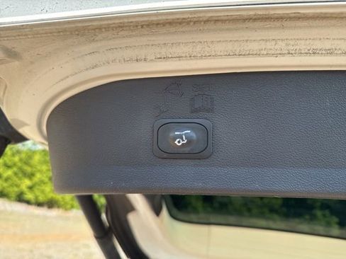 Used 2018 Ford Escape SEL AWD/4WD image 14