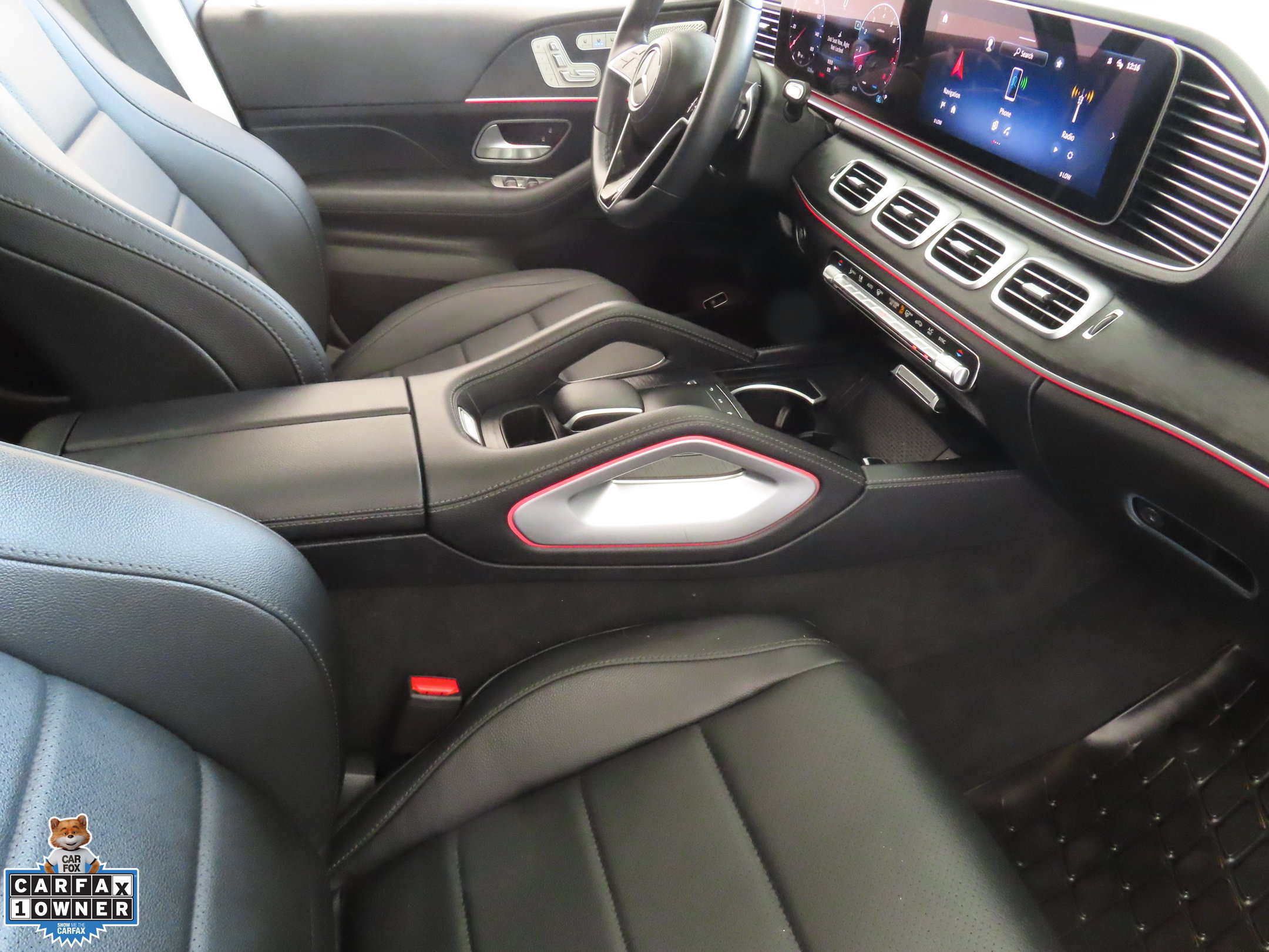 Used 2024 Mercedes-Benz GLE 450 4MATIC image 29