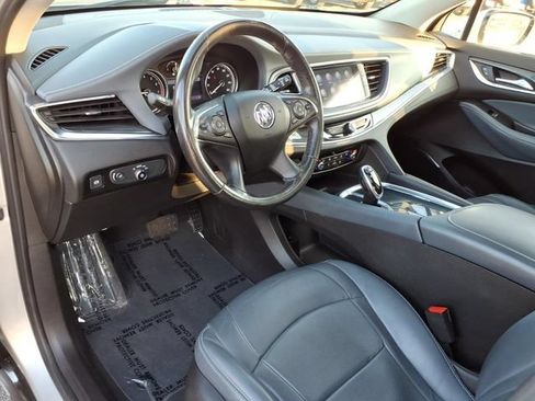 Certified 2021 Buick Enclave Essence w/ Sound and Sites Package AWD/4WD image 3