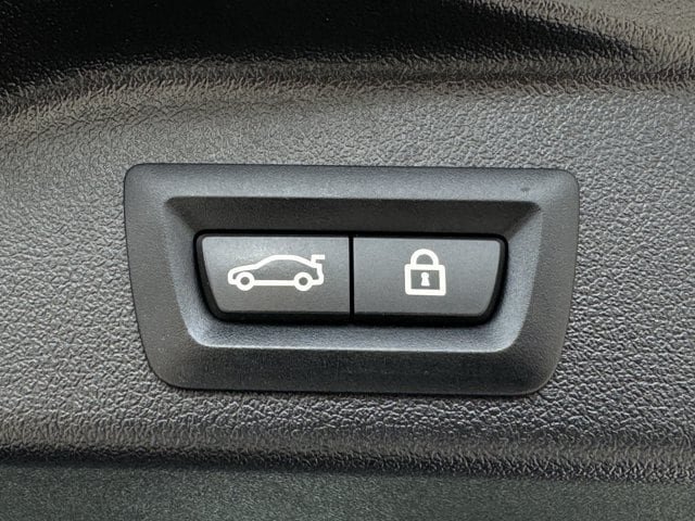 Used 2022 BMW X5 xDrive40i w/ Luxury Seating Package AWD/4WD image 37