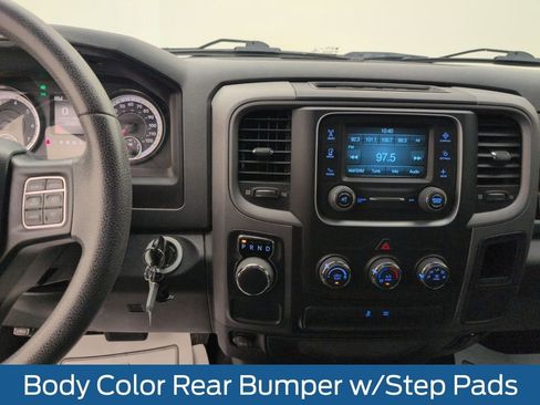 Used 2017 RAM 1500 Express image 18