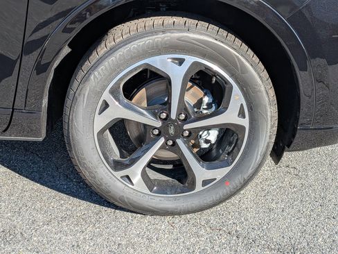 New 2026 Ford Escape ST-Line Elite AWD/4WD image 12