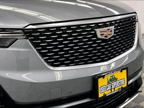 Used 2025 Cadillac XT6 Premium Luxury image 33