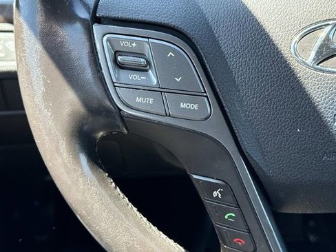 Used 2018 Hyundai Santa Fe Sport w/ 2.4L Tech Package 04 AWD/4WD image 25